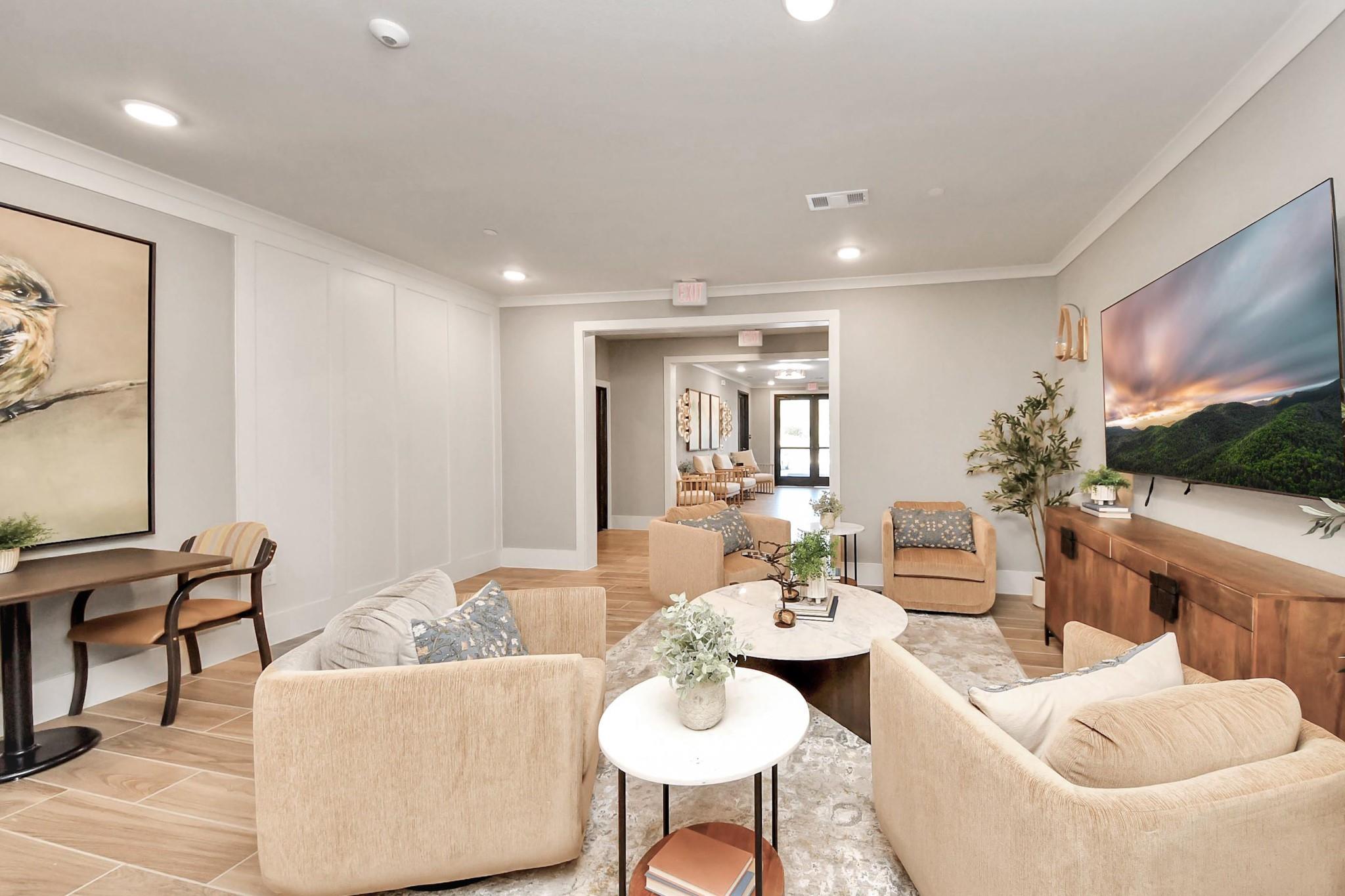 4639 Techniplex Drive # 1103