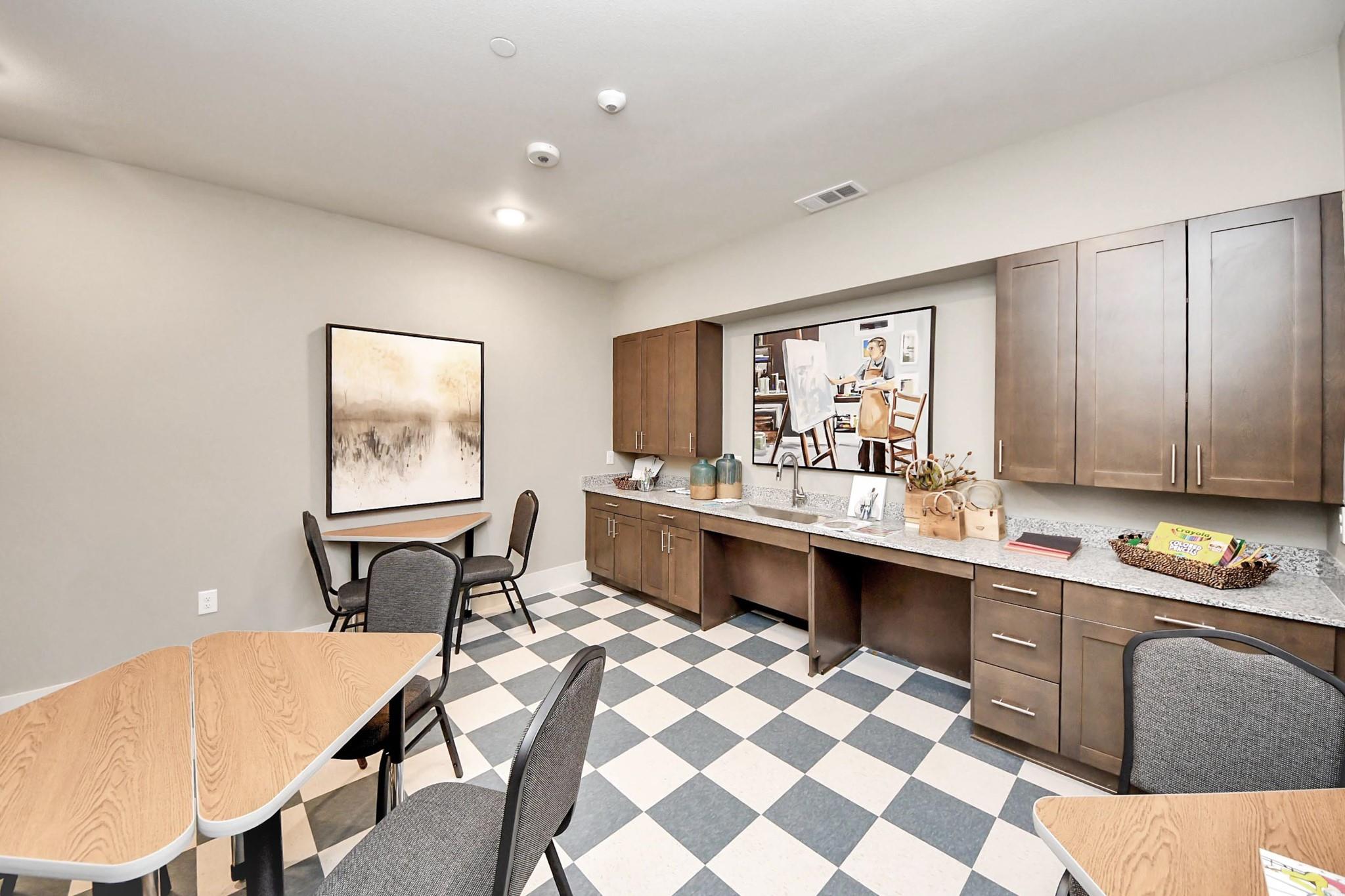 4639 Techniplex Drive # 1103