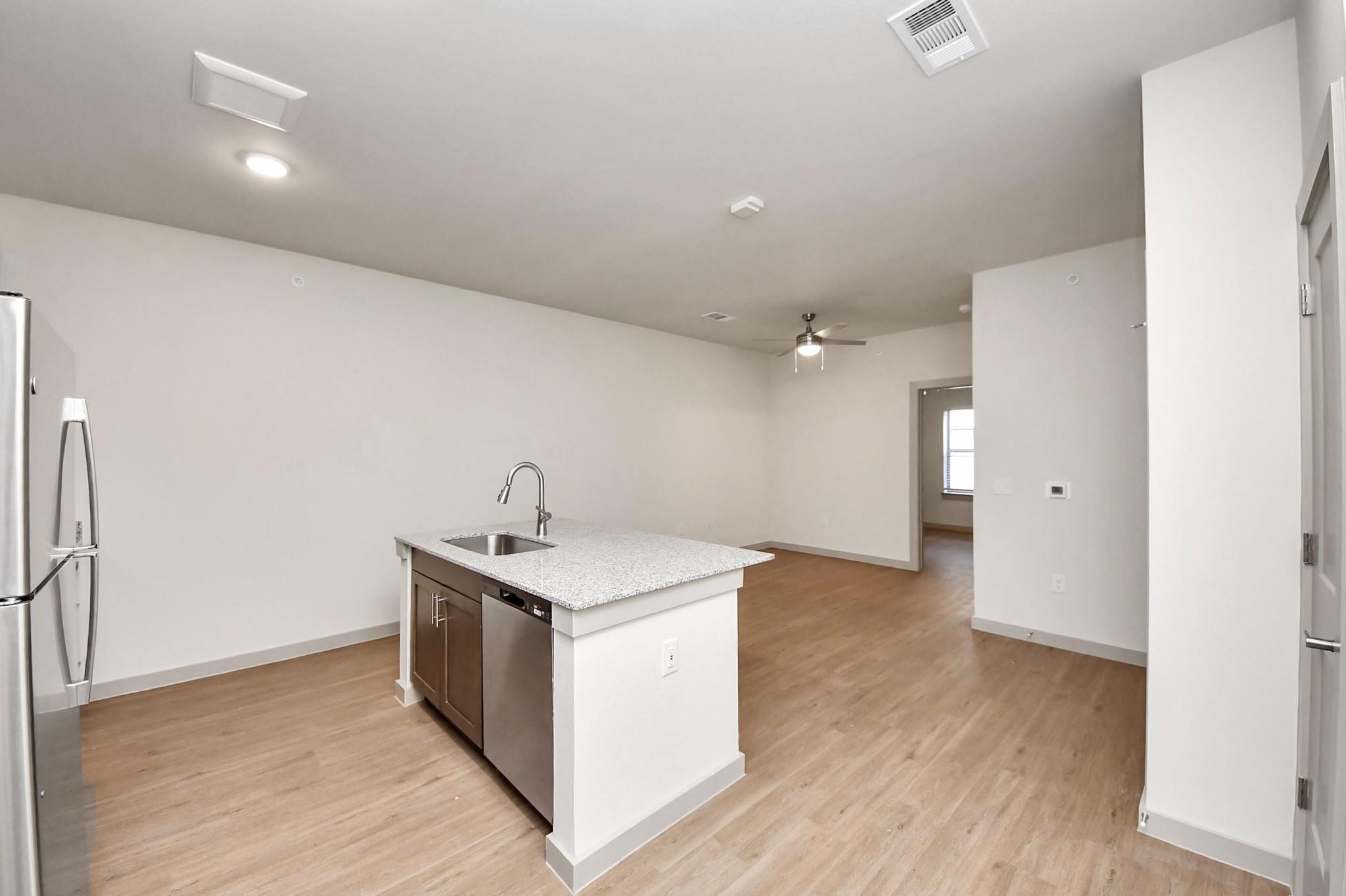 4639 Techniplex Drive # 1103