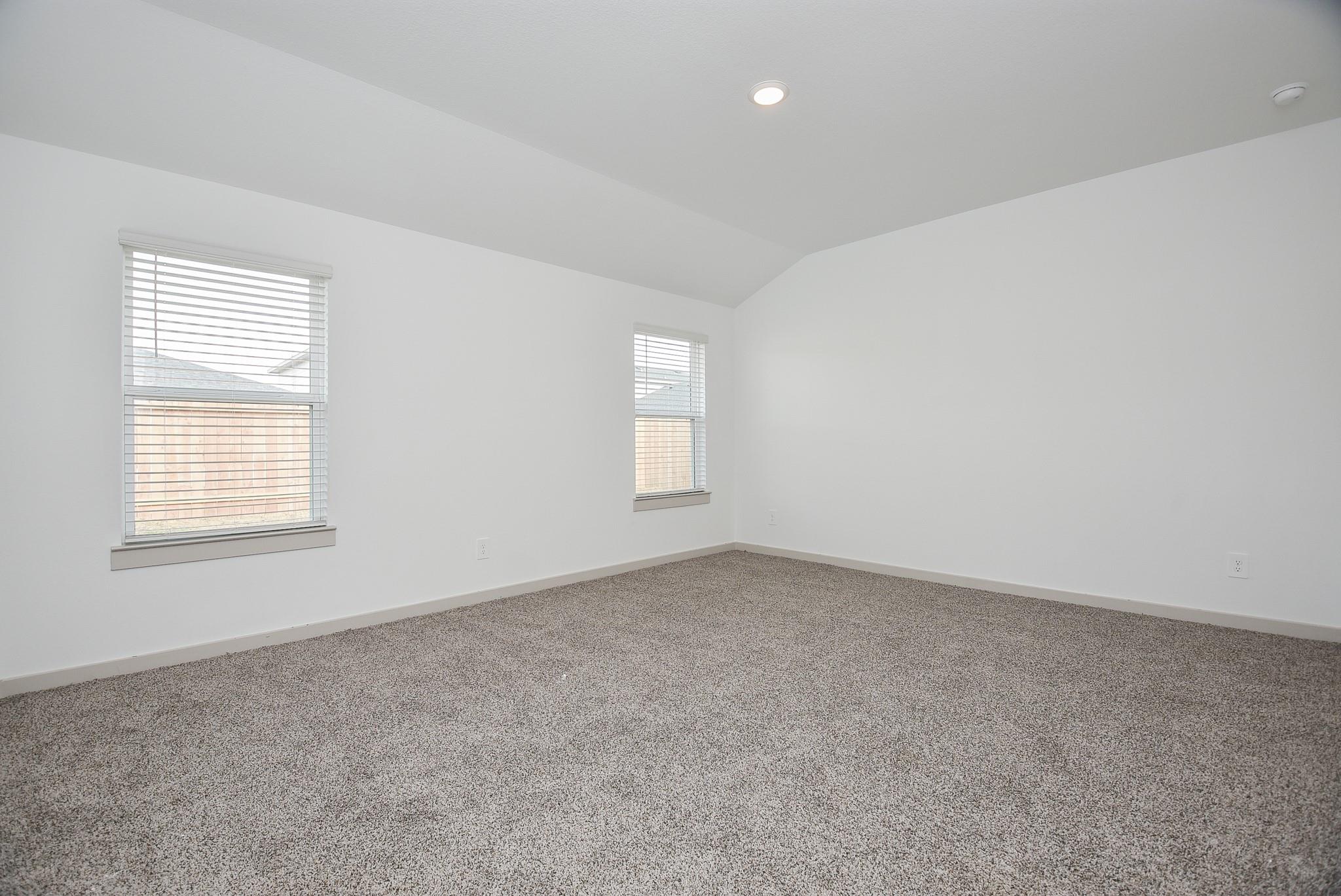 7827 Sleek Flock Lane