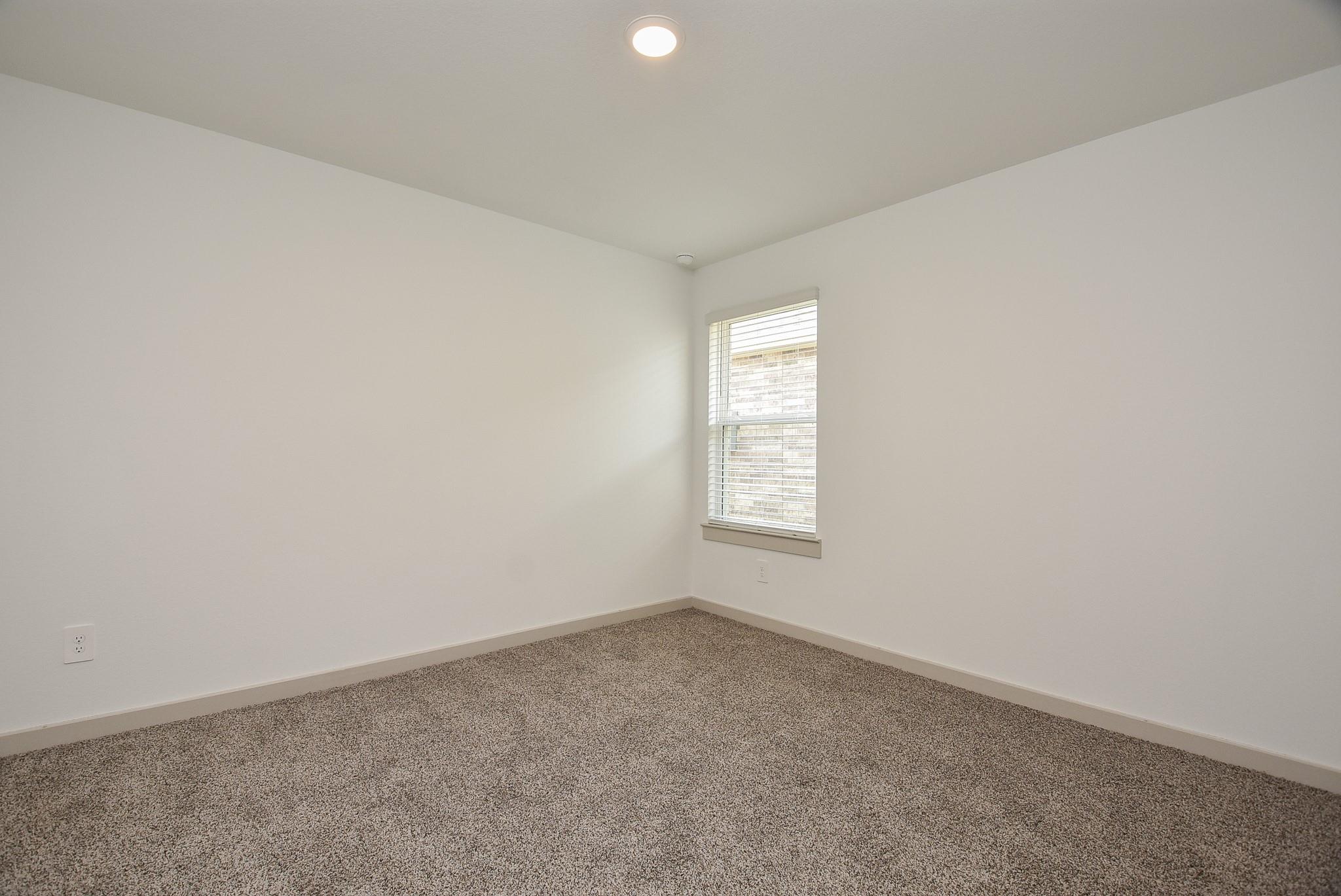 7827 Sleek Flock Lane