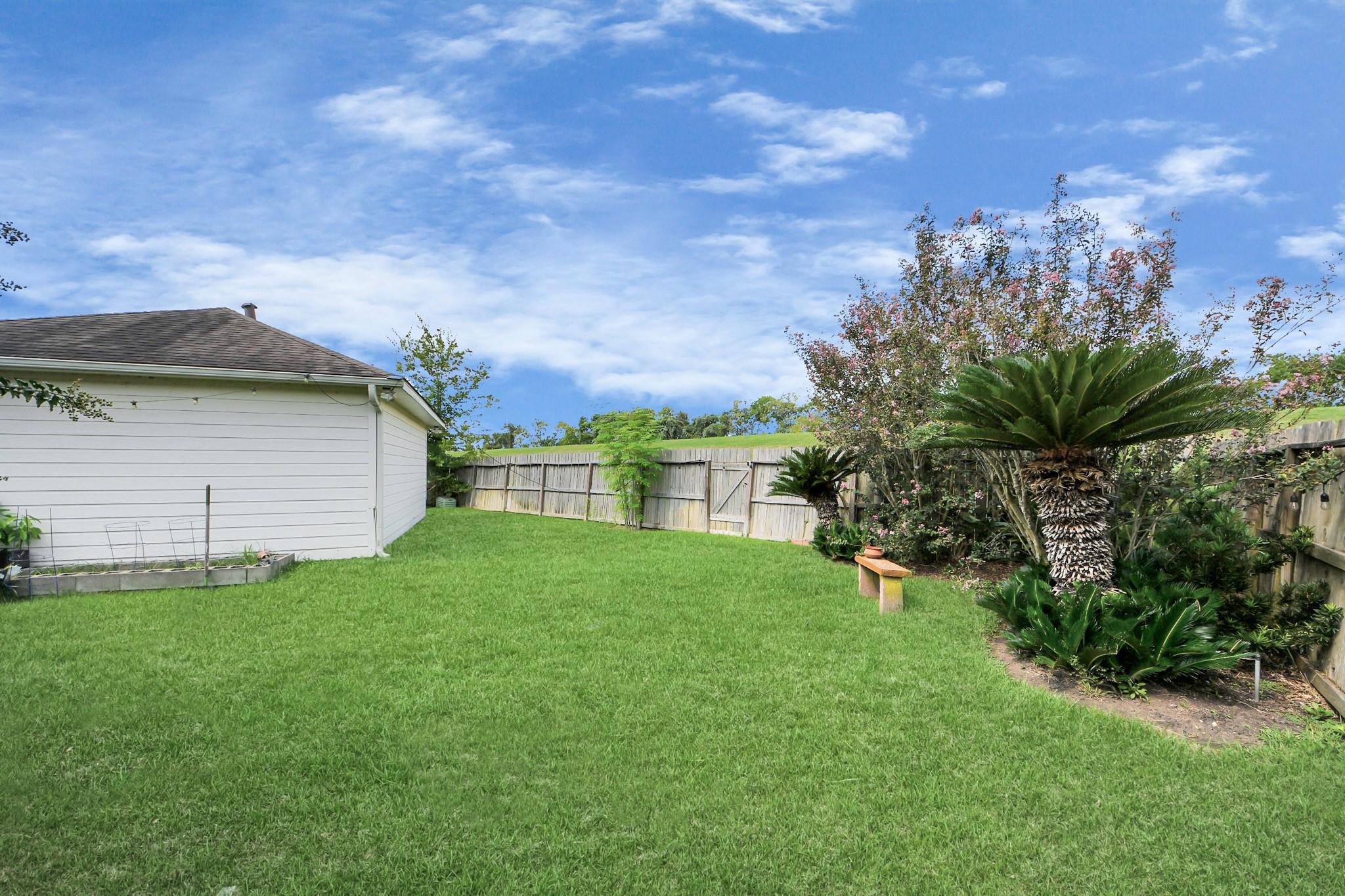 922 Bayhill Drive