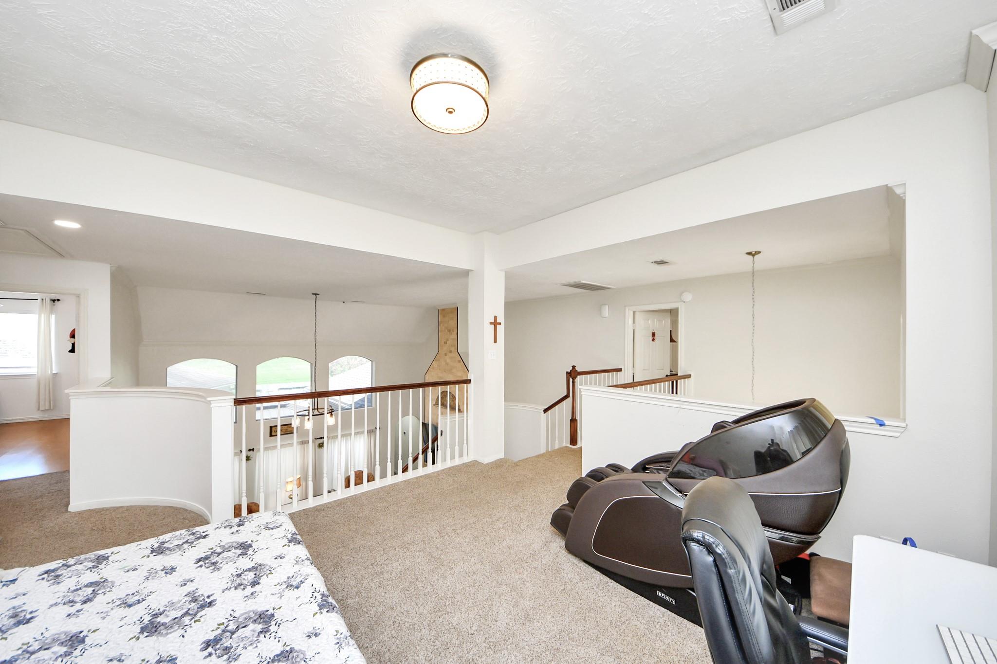 922 Bayhill Drive