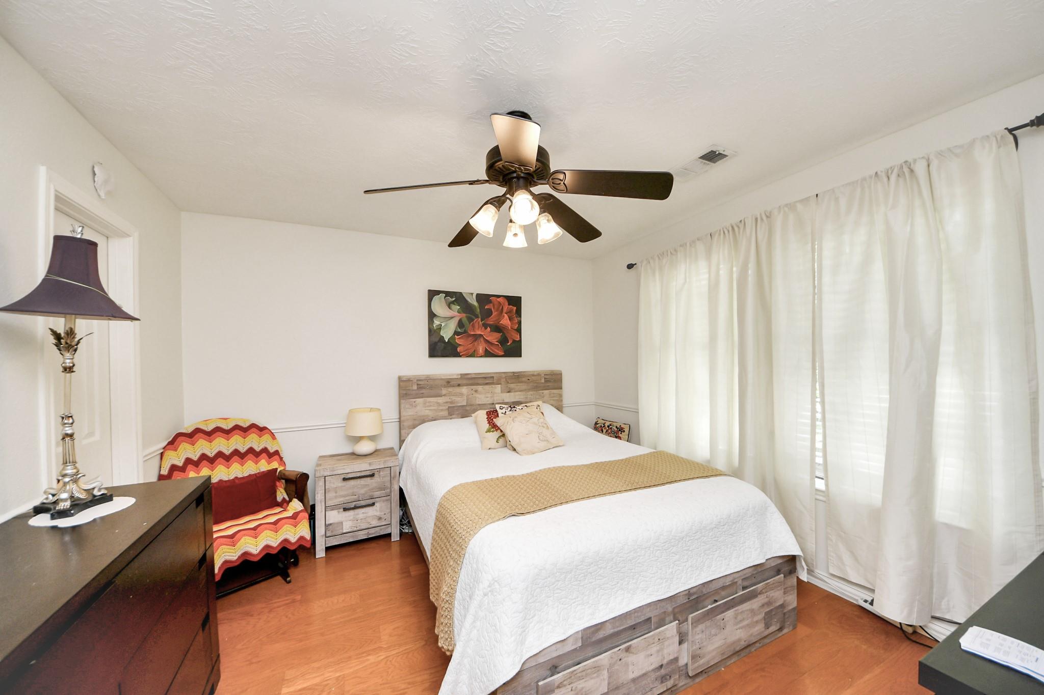 922 Bayhill Drive
