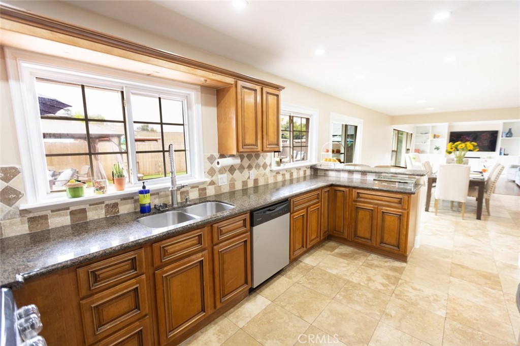 17792 Bigelow Park
