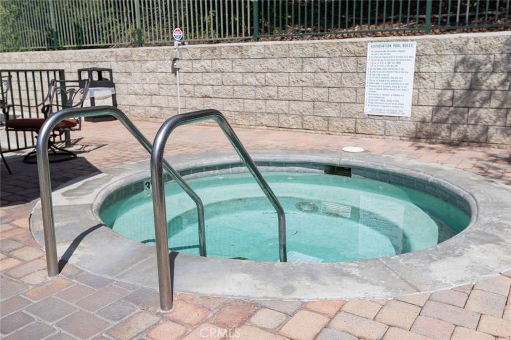 1095 Sea Terrace