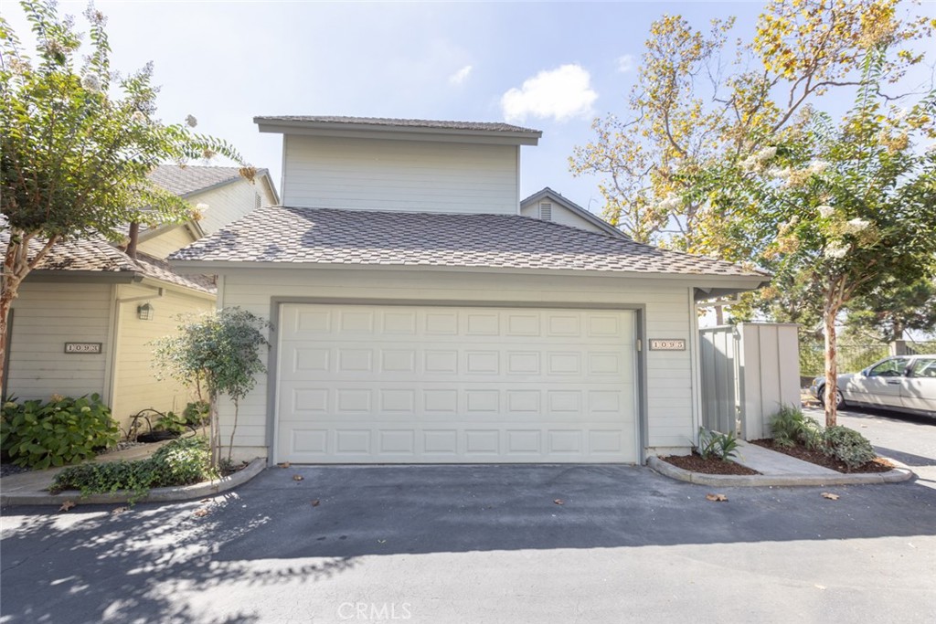 1095 Sea Terrace