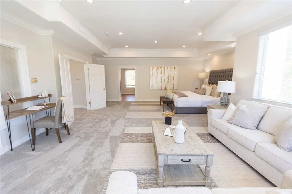 9731 Rangeview