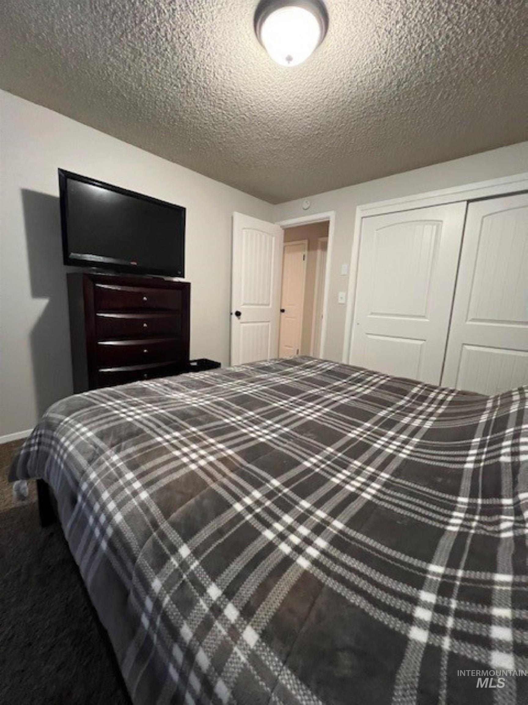 405 Live Oak Avenue