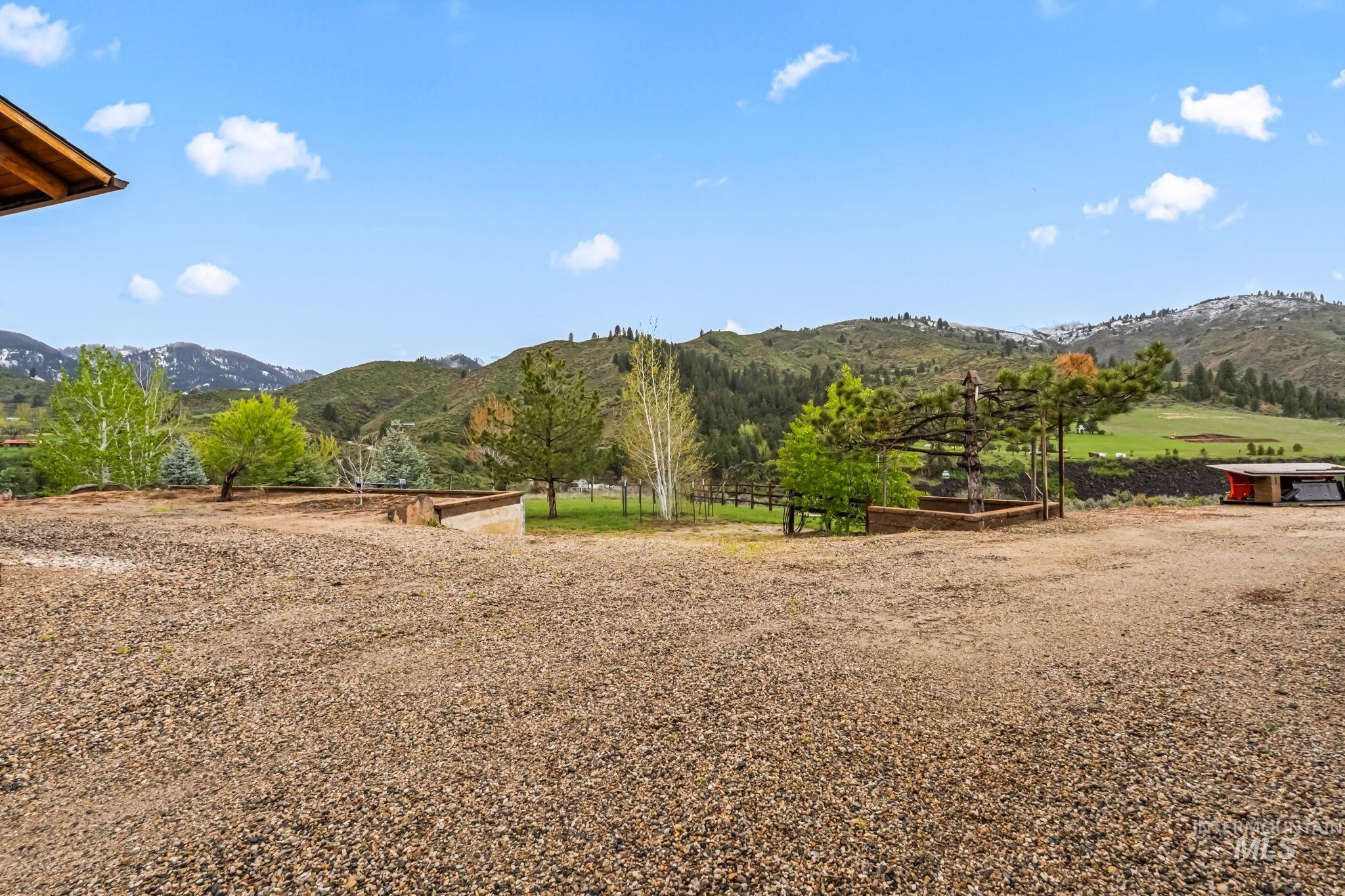 15 Rim Canyon