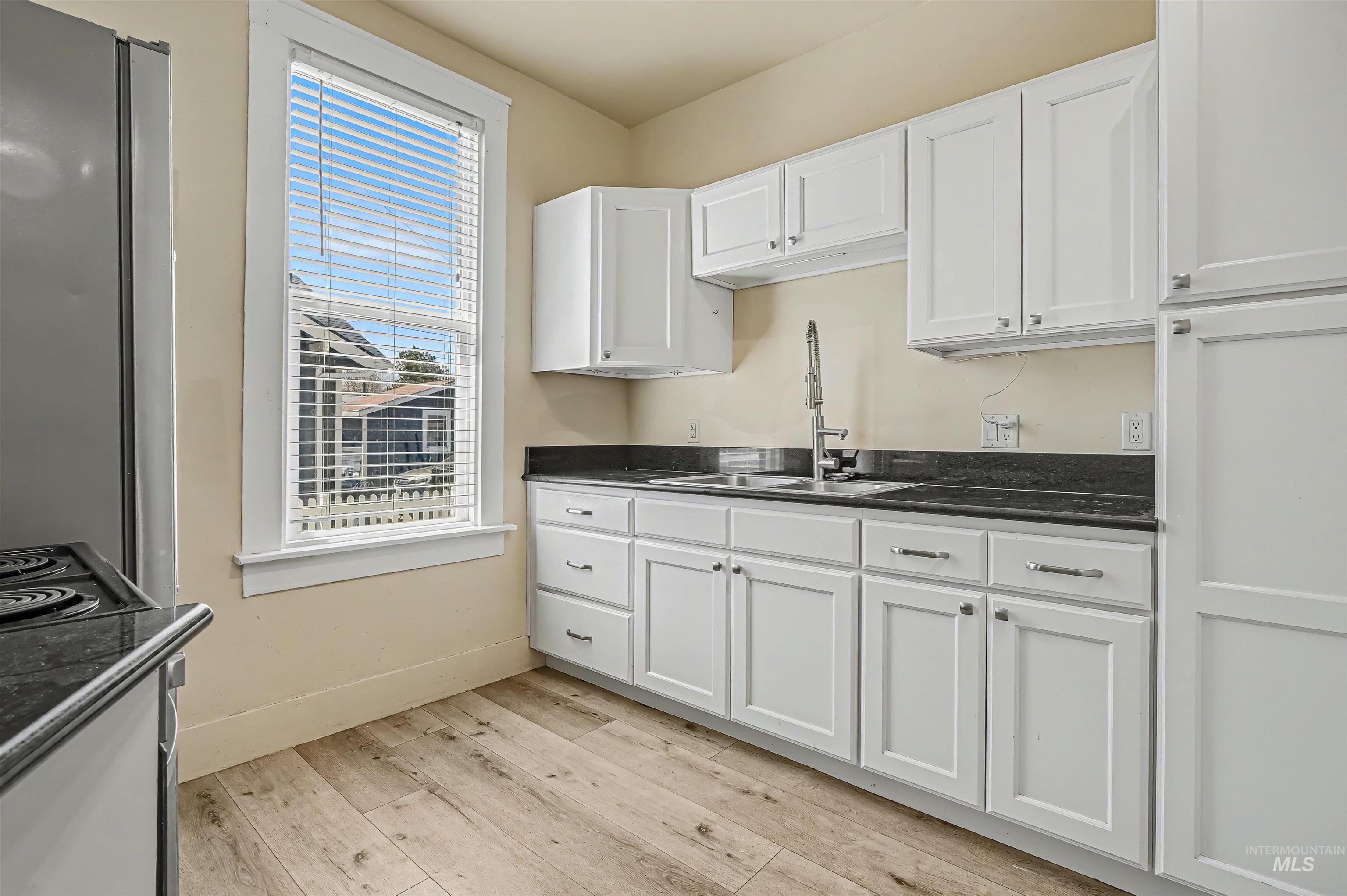 315 S 7th Ave