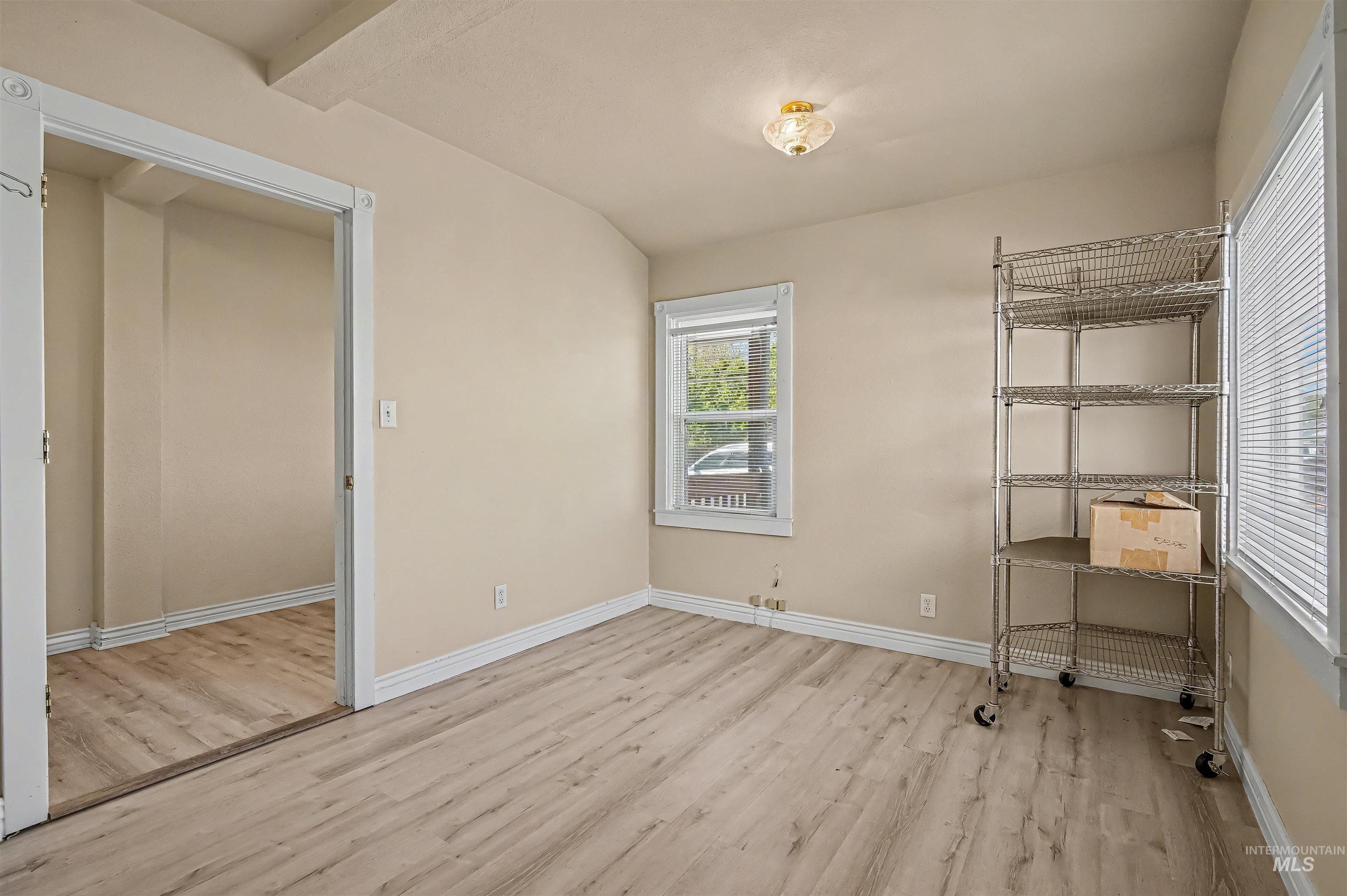 315 S 7th Ave