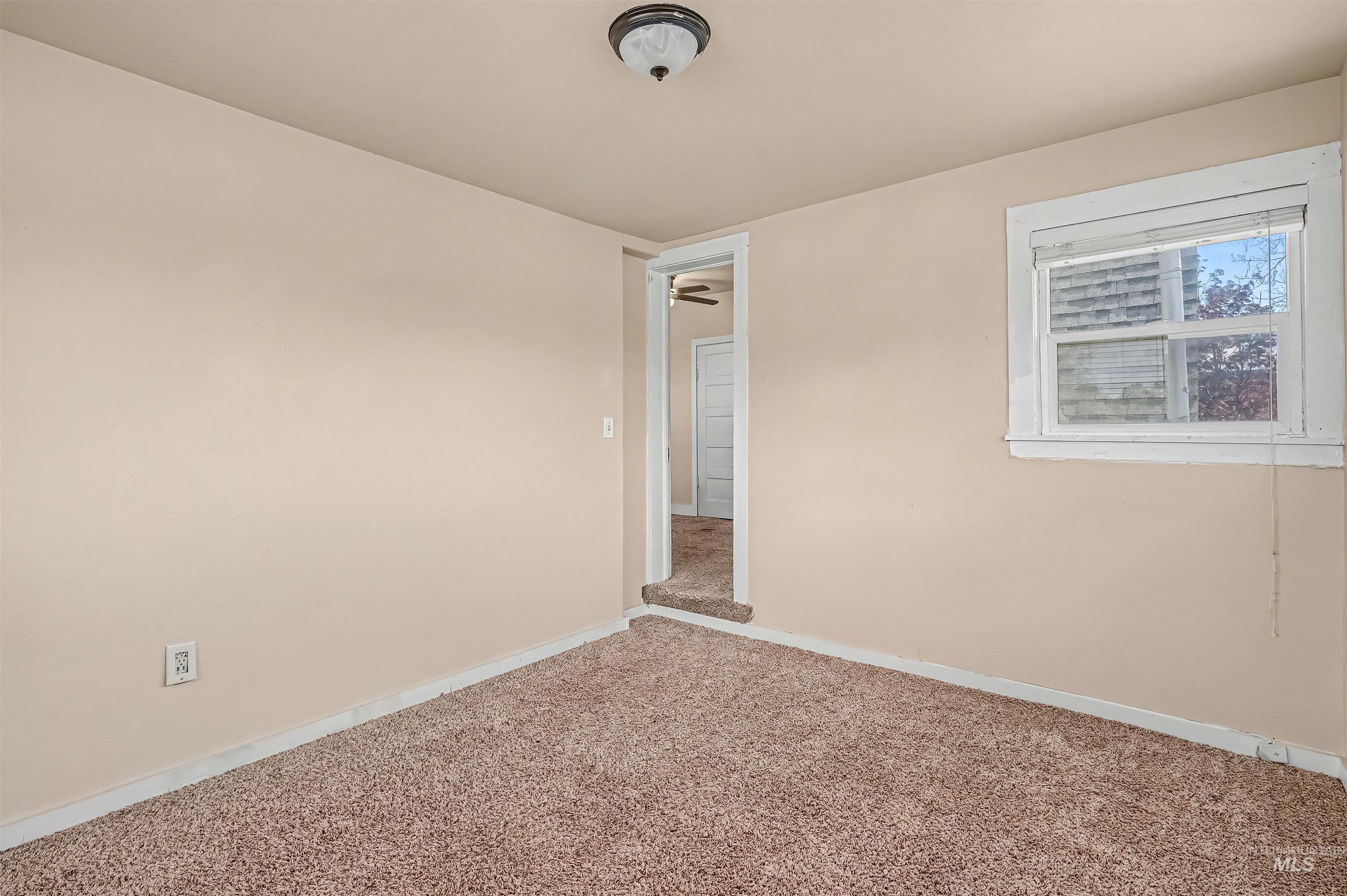 315 S 7th Ave