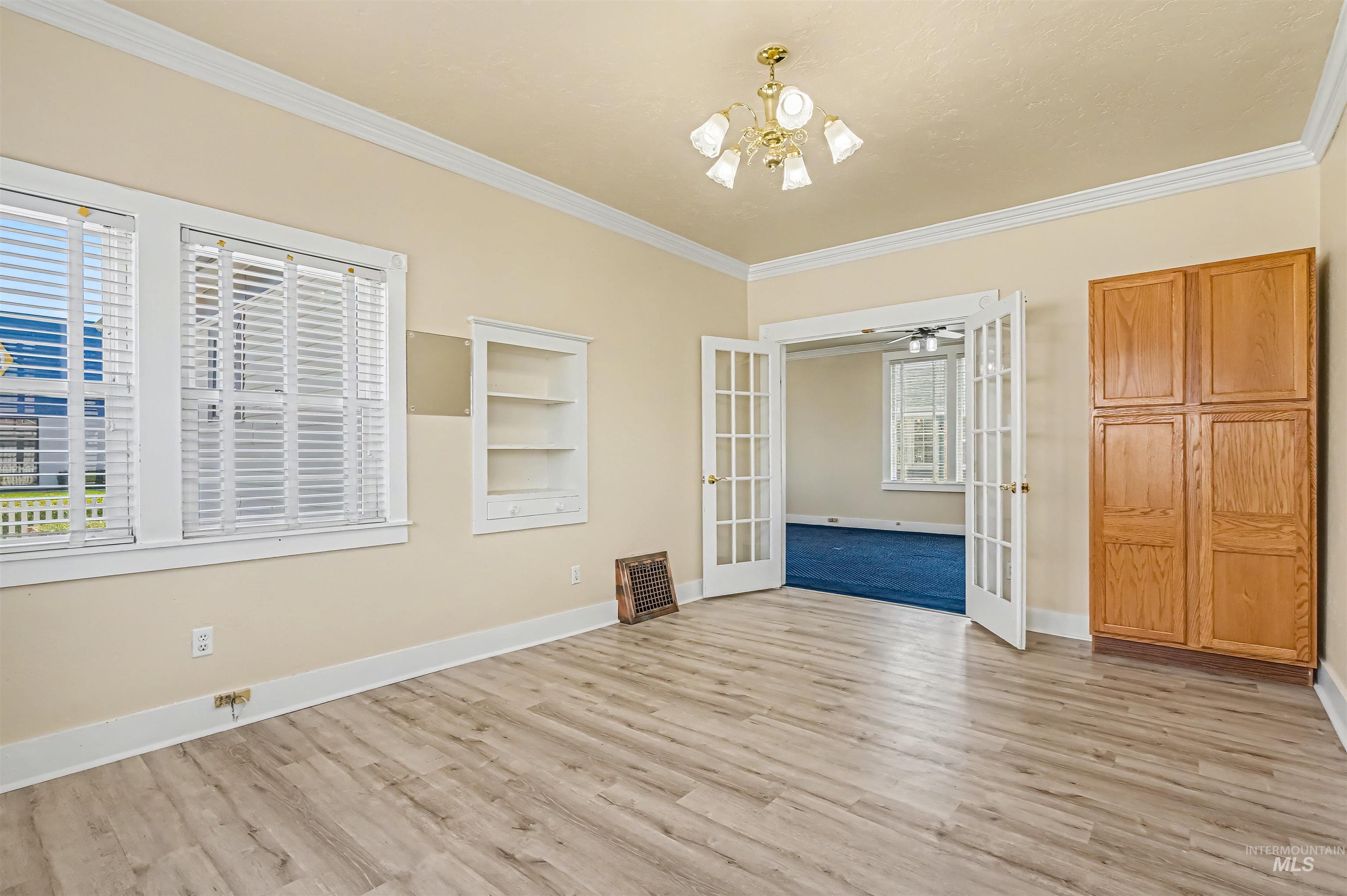315 S 7th Ave
