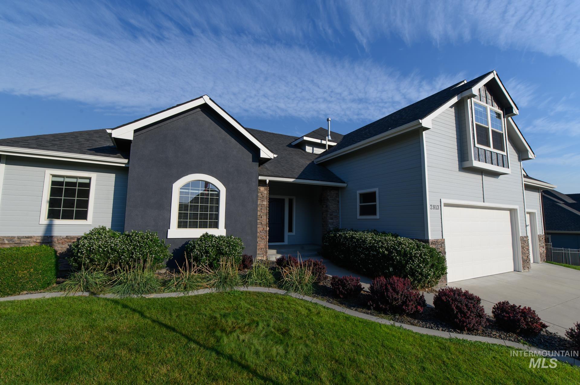 2813 S Bayhill Ct
