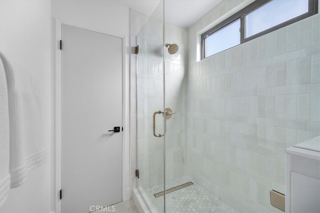 1121 Stanford Avenue