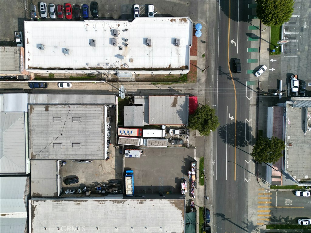 8619 Avalon Boulevard