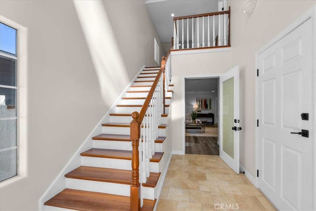 3036 S Kerckhoff Avenue