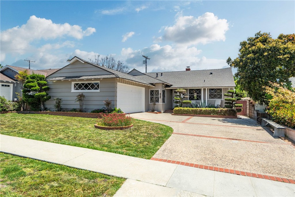 2528 Robalo Avenue