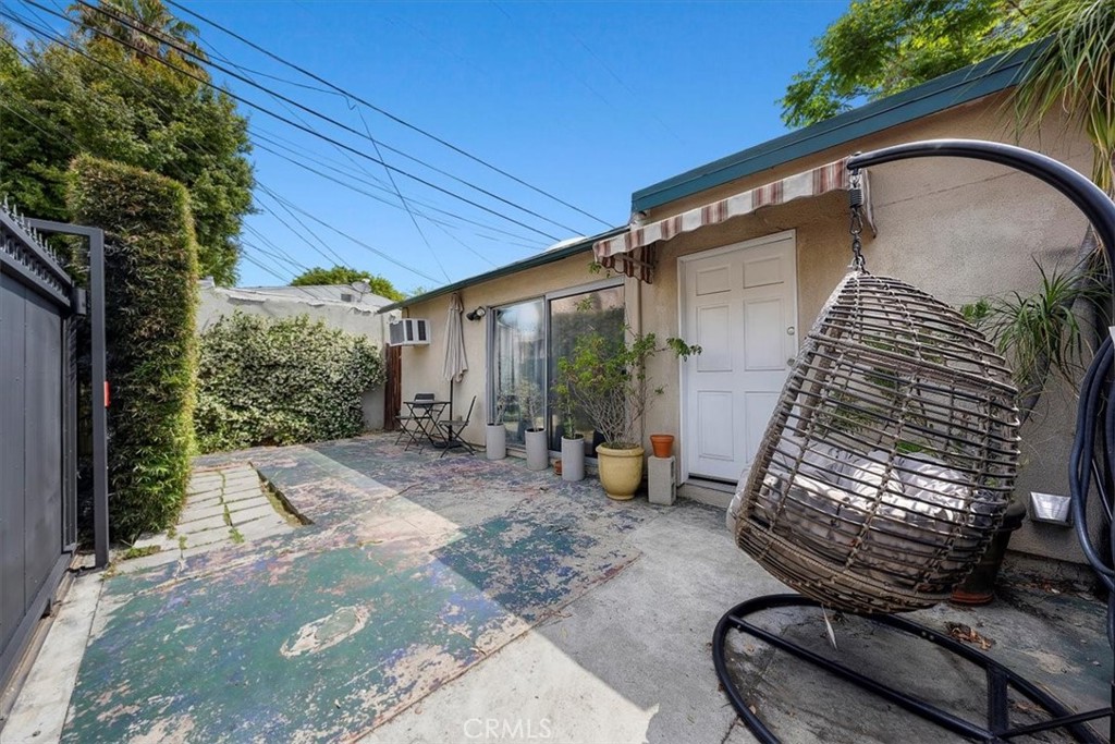 6459 Lexington Avenue