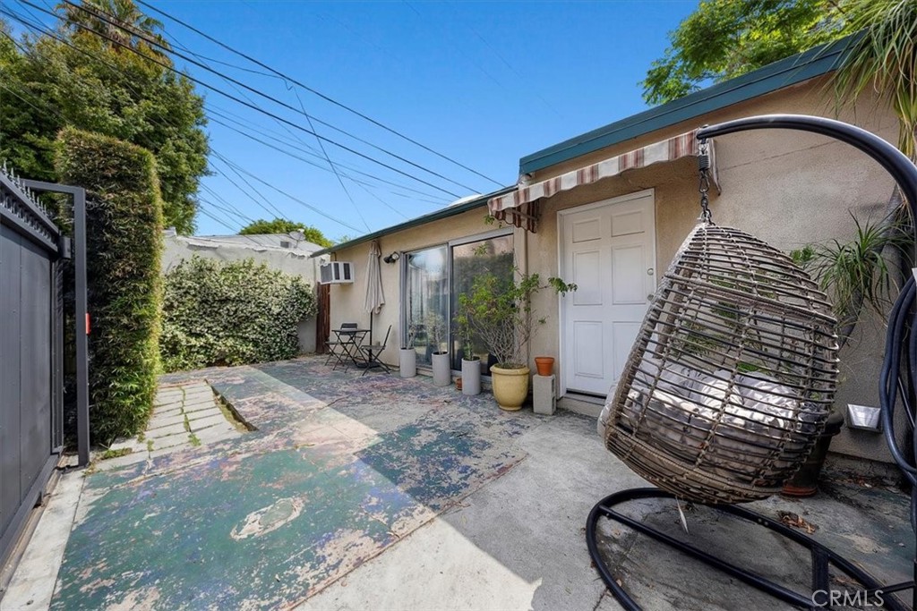 6459 Lexington Avenue