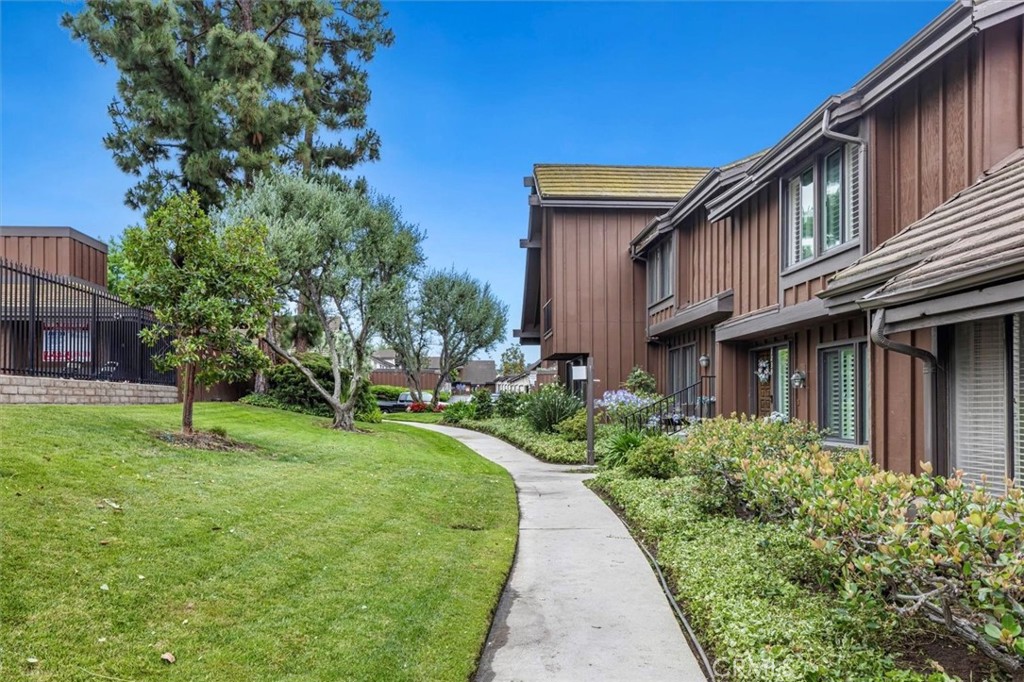 1241 Stonewood Court