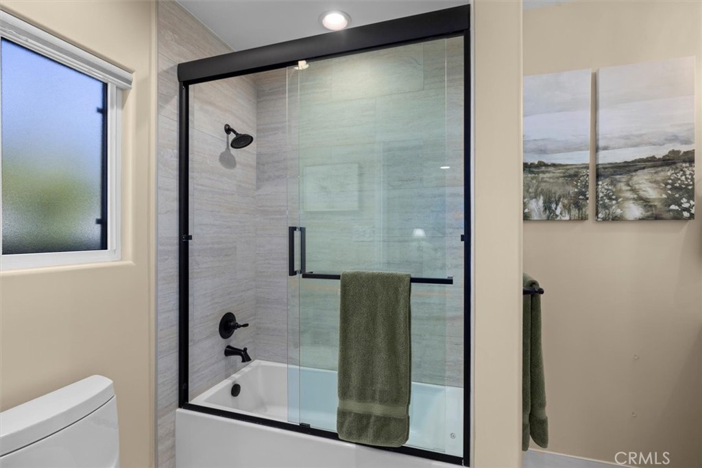 1372 W Sepulveda Street