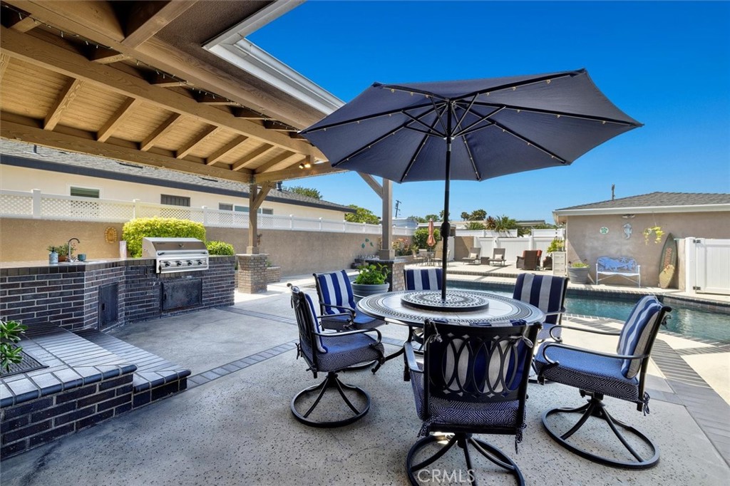 1372 W Sepulveda Street