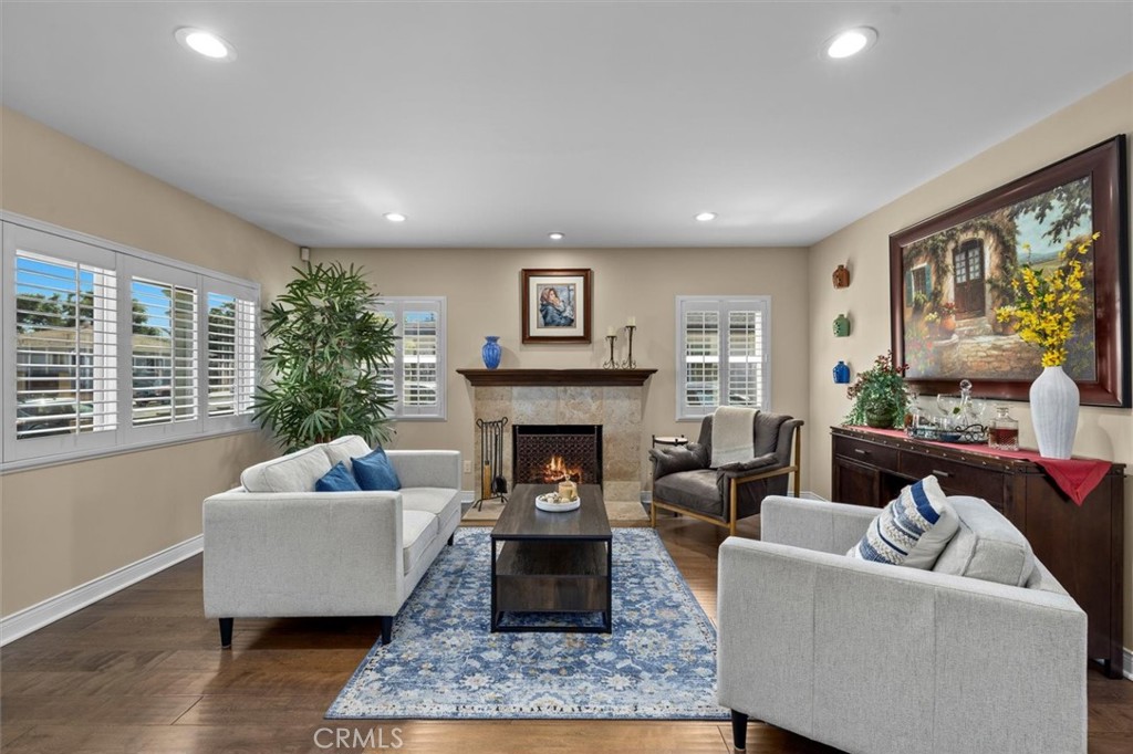 1372 W Sepulveda Street