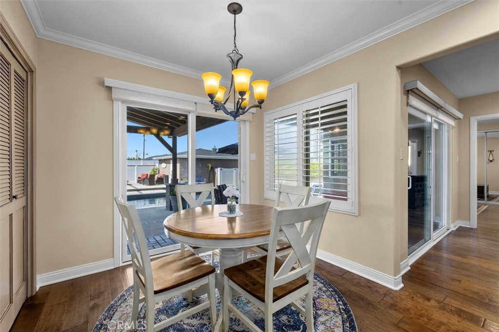 1372 W Sepulveda Street