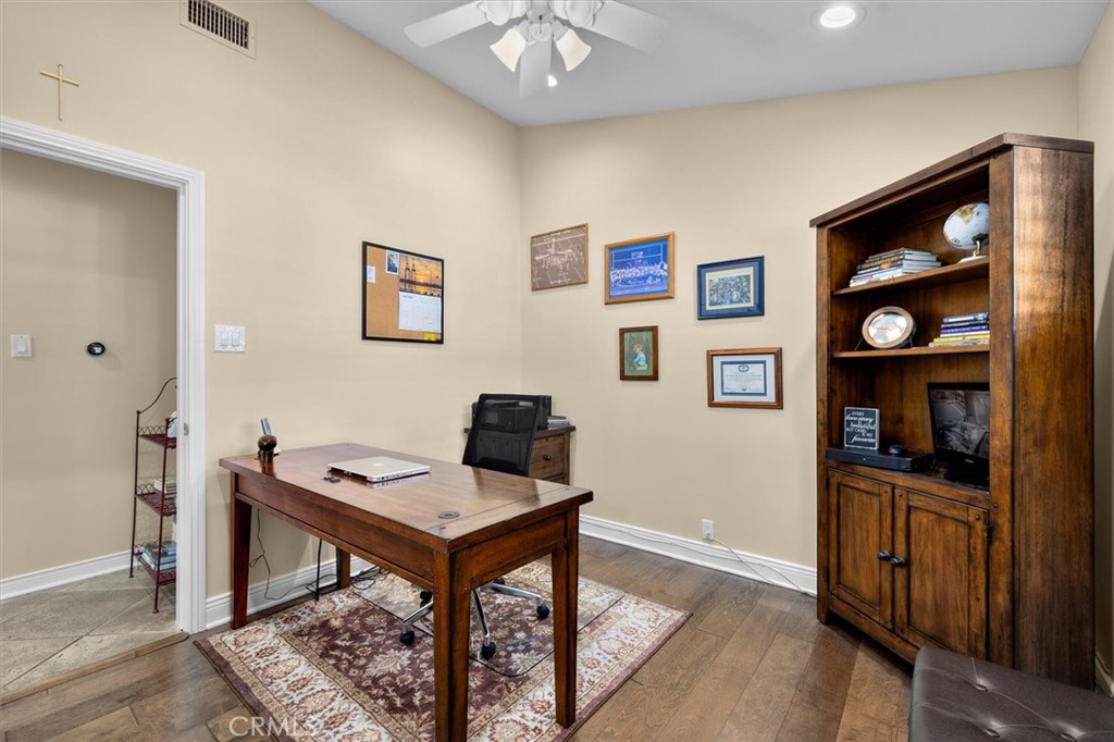 1372 W Sepulveda Street