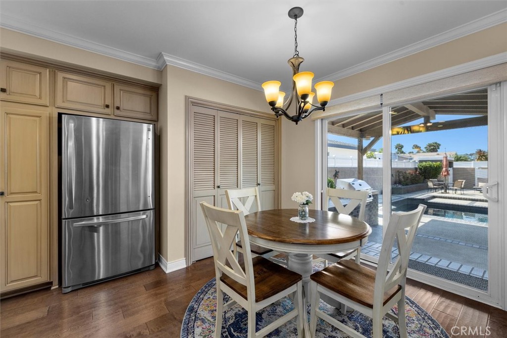 1372 W Sepulveda Street