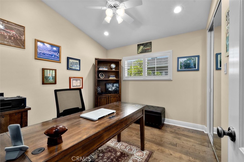 1372 W Sepulveda Street