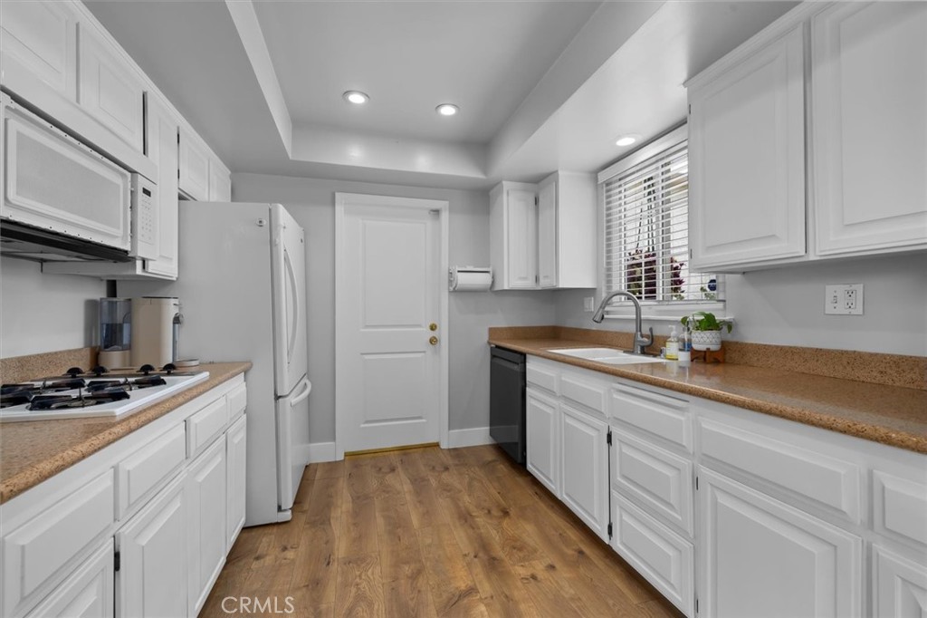 912 Millmark Grove Street