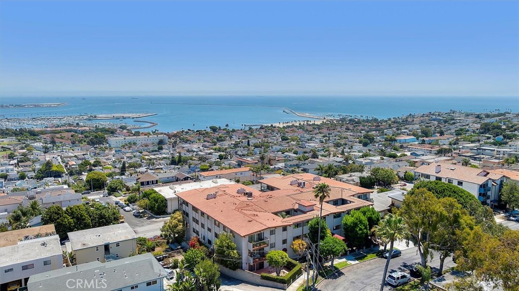 2800 Baywater Avenue 6