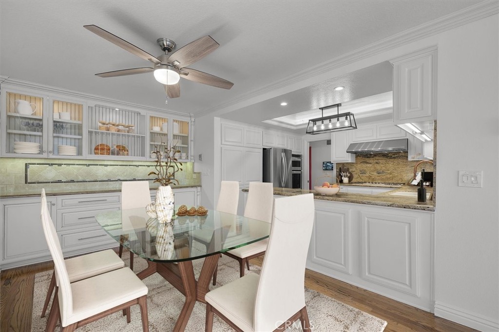 2800 Baywater Avenue 6