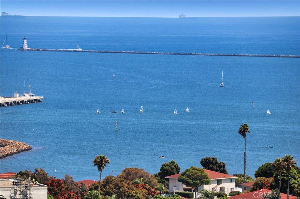 2800 Baywater Avenue 6