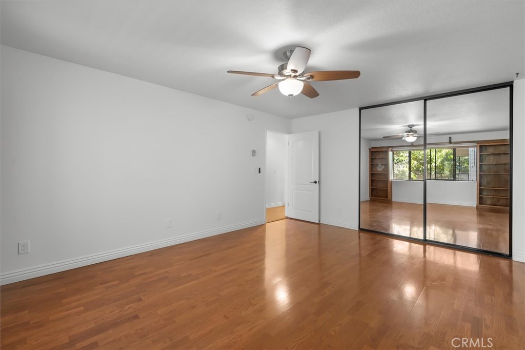 2800 Baywater Avenue 6