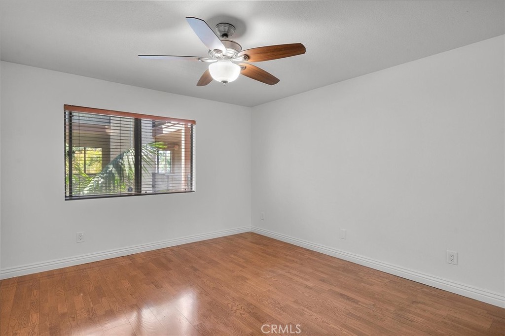 2800 Baywater Avenue 6