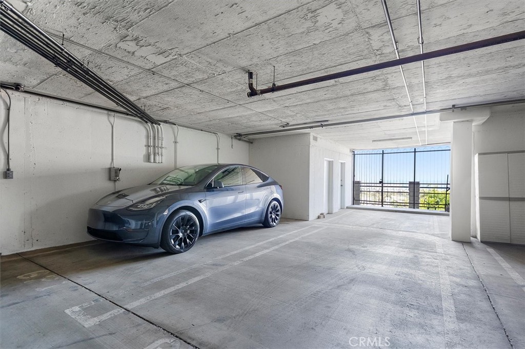 2800 Baywater Avenue 6