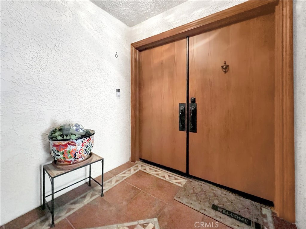 2800 Baywater Avenue 6