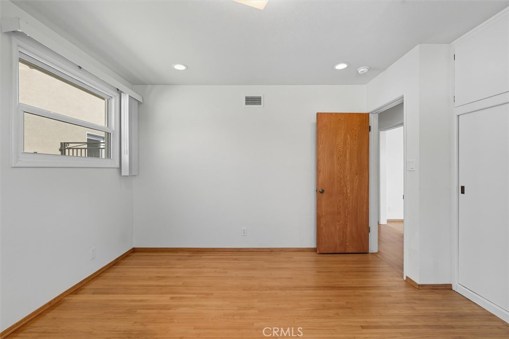 3644 S Cabrillo Avenue