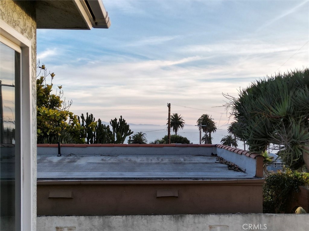 3644 S Cabrillo Avenue