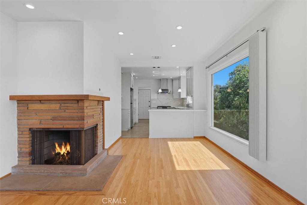 3644 S Cabrillo Avenue