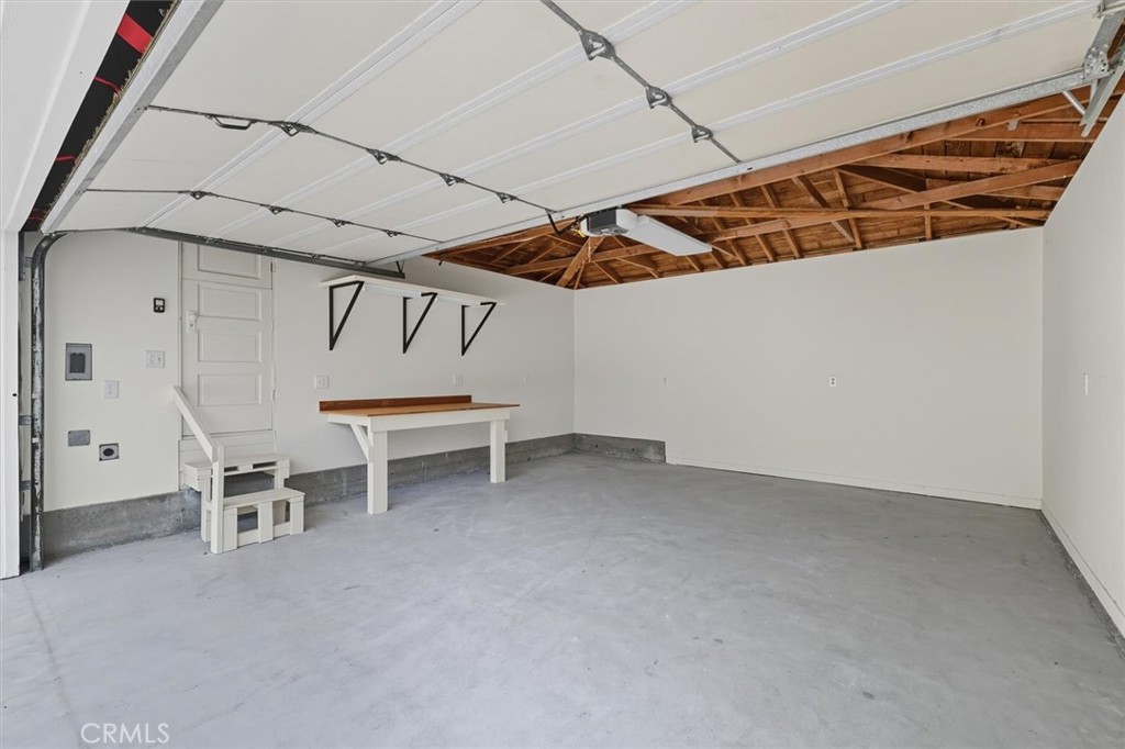 3644 S Cabrillo Avenue