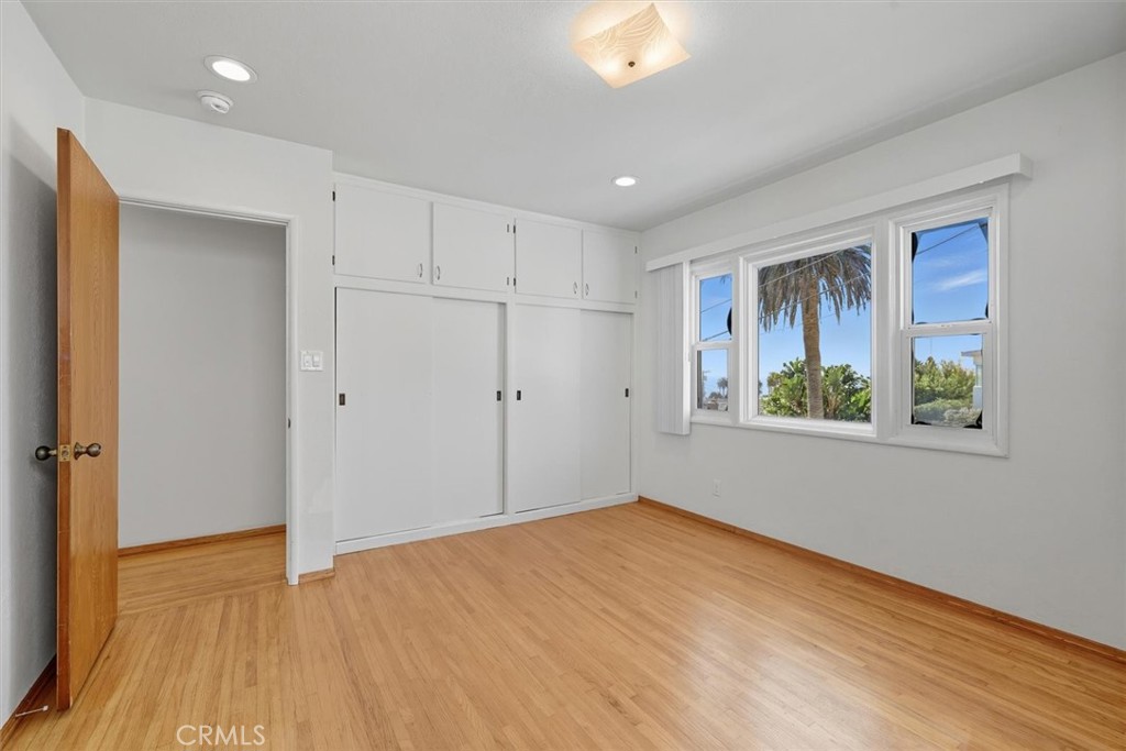 3644 S Cabrillo Avenue