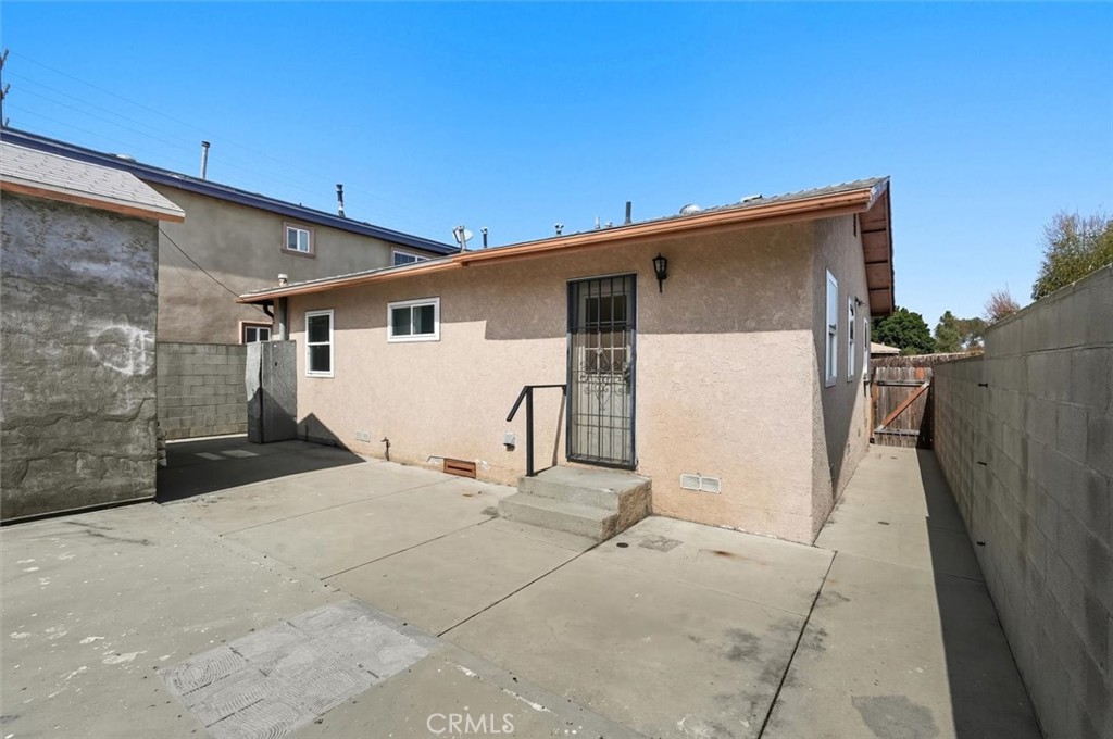 681 W Upland Avenue