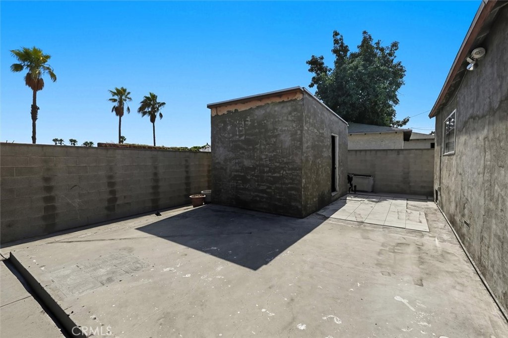 681 W Upland Avenue