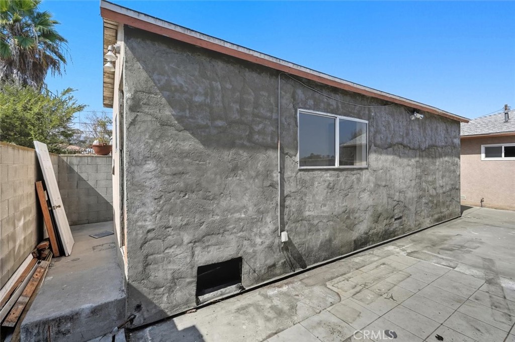 681 W Upland Avenue