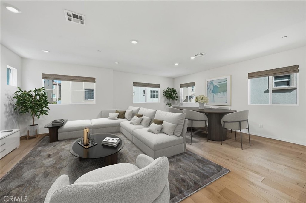 27656 S Grandview Way